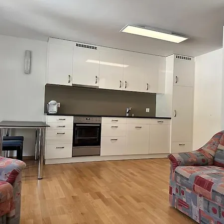 Modernes Ferienglueck *